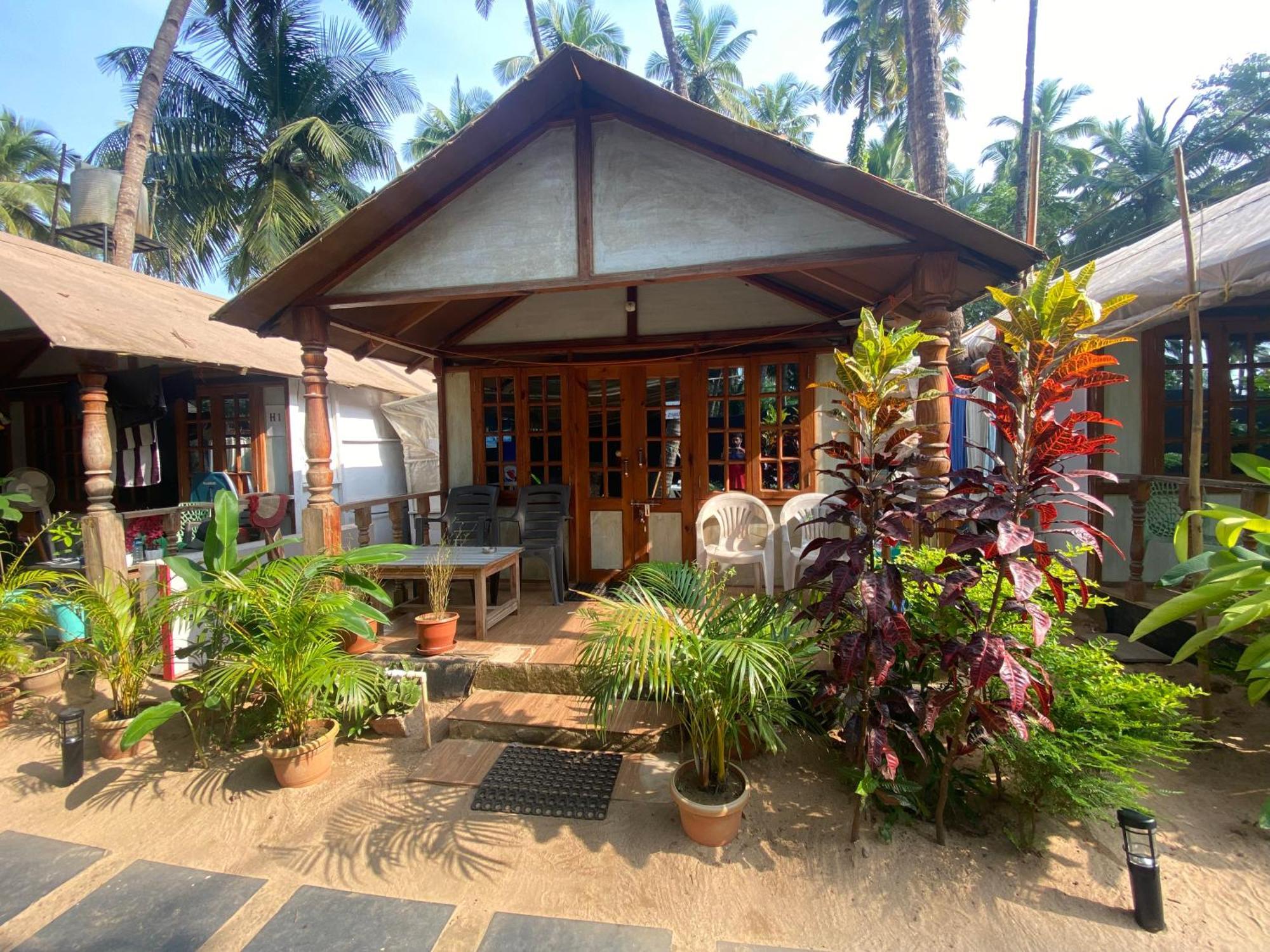 Tropical Bay Hostel Palolem Εξωτερικό φωτογραφία