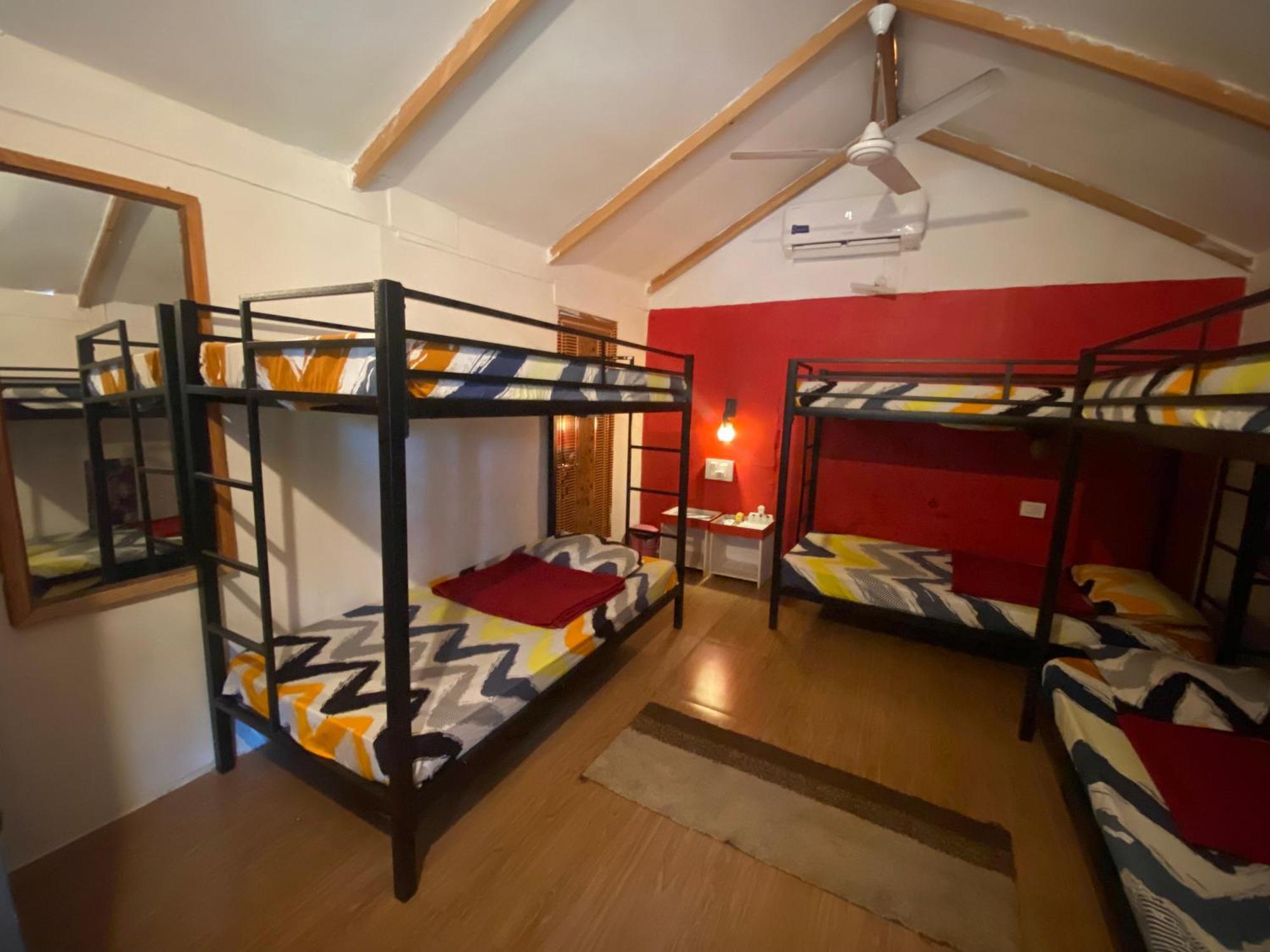Tropical Bay Hostel Palolem Εξωτερικό φωτογραφία